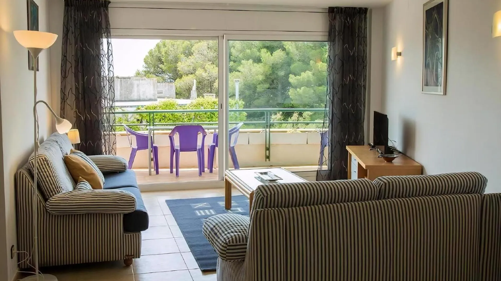 Strandnahe Wohnung In L Estartit Mit Pool L'Estartit Appartement